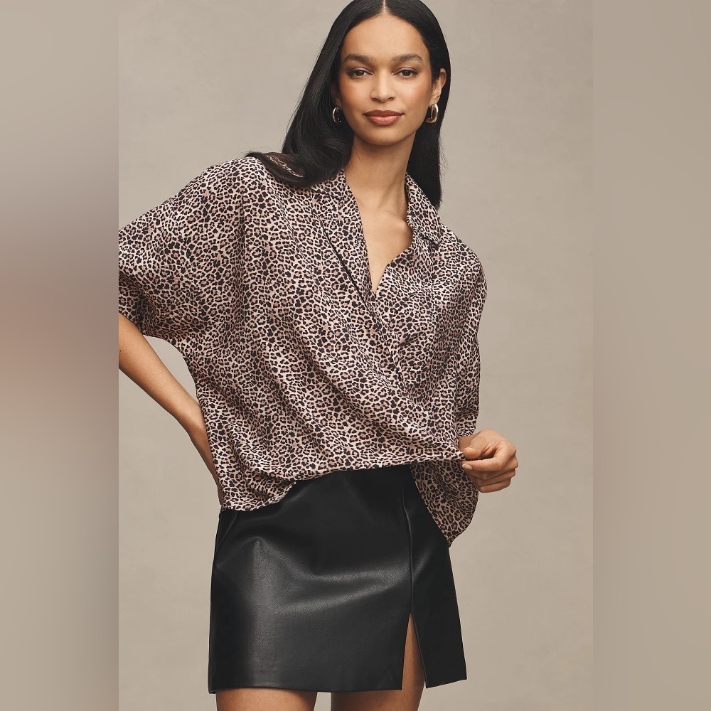 NWT Size S - Anthropologie The Dylon Short-Sleeve Wide-Placket Top